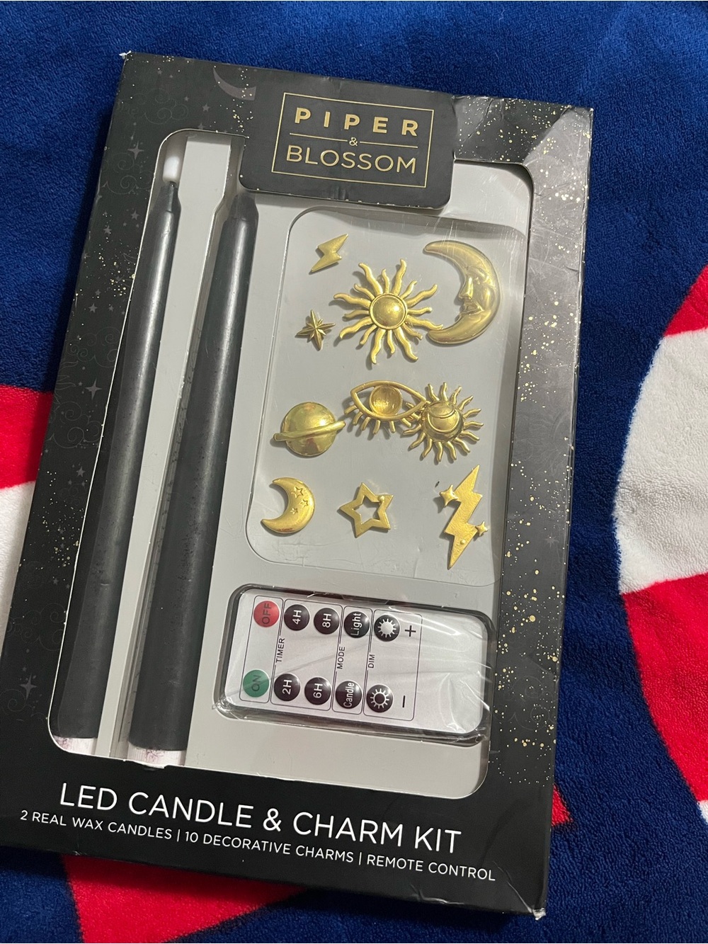 Piper & Blossom Gold LED Candle Charm Kit. 2 candles, 10 charms, remote control